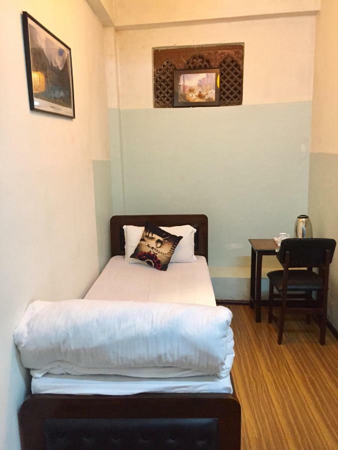 Flavors Inn Meditation Center Kathmandu Bagian luar foto