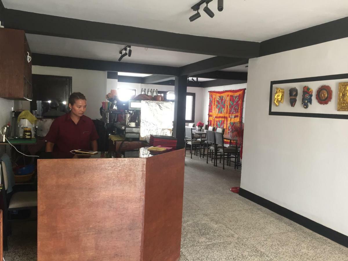 Flavors Inn Meditation Center Kathmandu Bagian luar foto