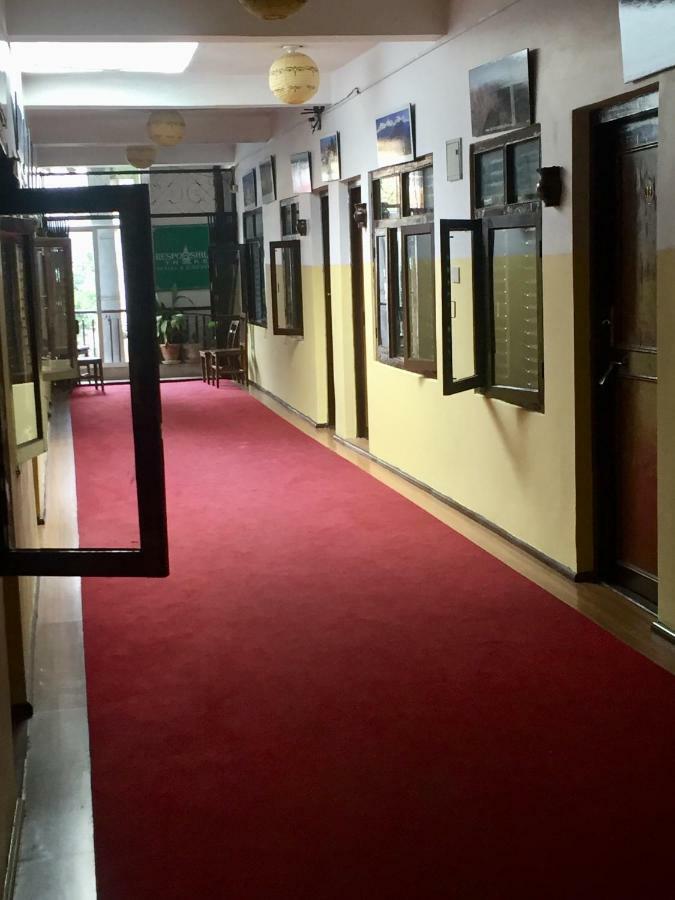Flavors Inn Meditation Center Kathmandu Bagian luar foto