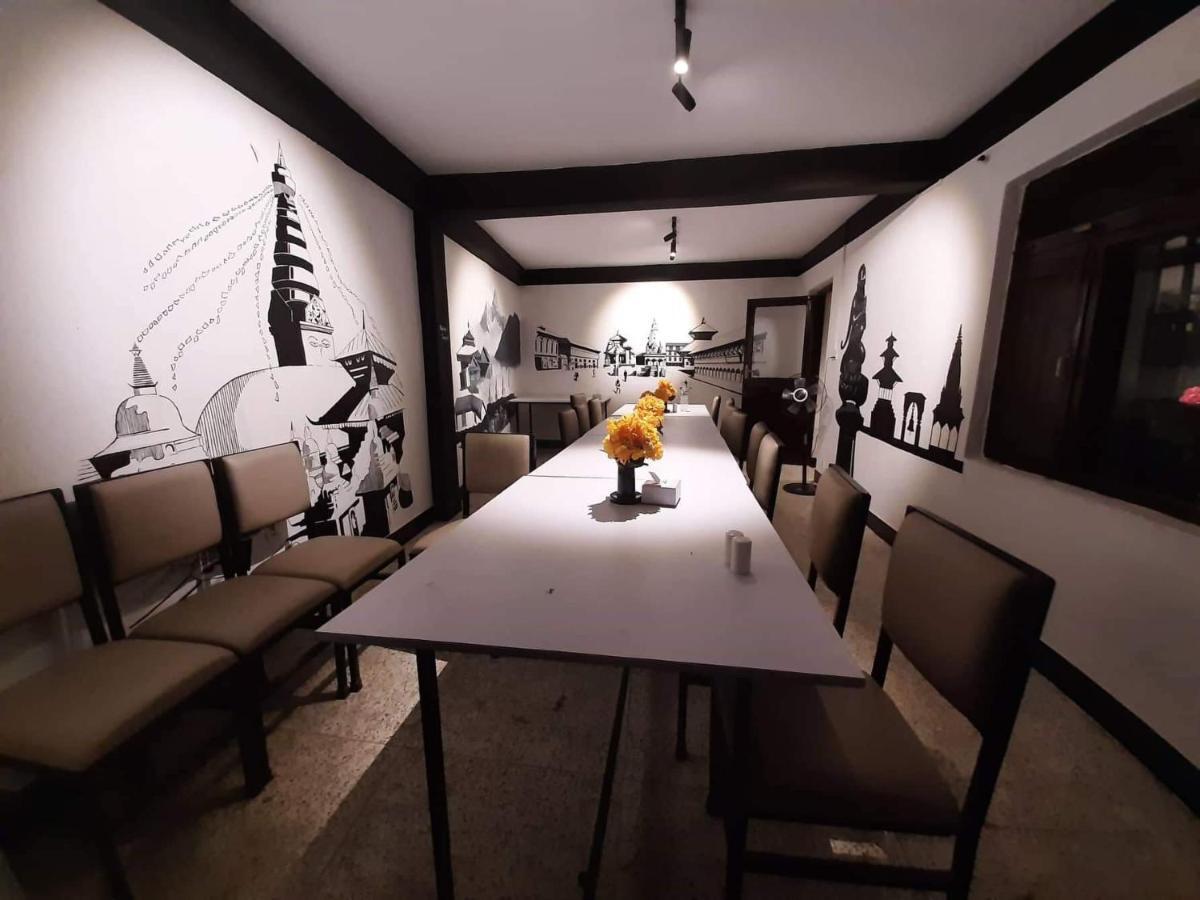 Flavors Inn Meditation Center Kathmandu Bagian luar foto